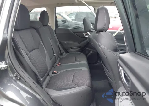 2023 Subaru Forester Premium z USA, uszkodzony, nr VIN JF2SKAEC1PH475603